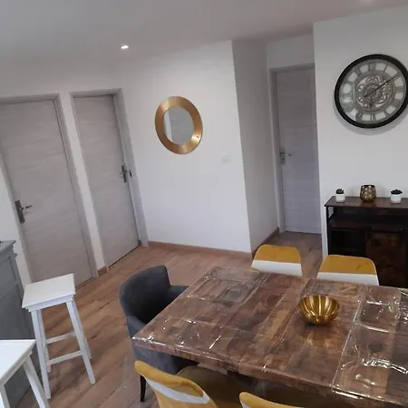 Maison Les Chevaliers Du Mont Casa vacanze