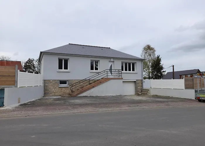 Maison Les Chevaliers Du Mont Tatil Evi