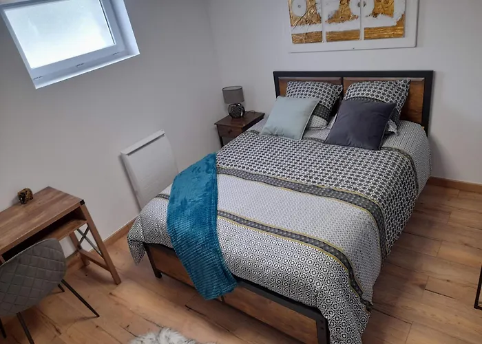 Maison Les Chevaliers Du Mont Tatil Evi *